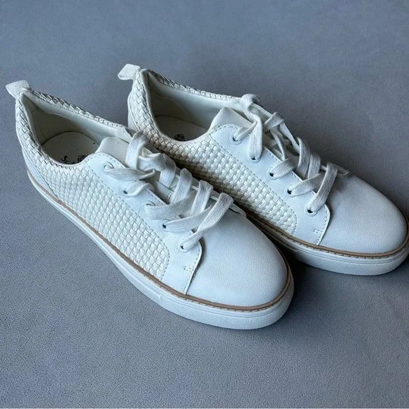 Susina ~ Monika Sneaker ~ Women’s Size 8 - Picture 6 of 16